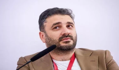 Erməni rejissor Rusiyadan qovulacaq: Görün kimə nifrət edir