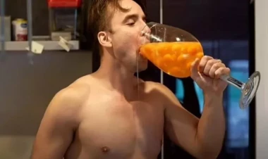 Bir ayda 900 yumurta yedi - TANINMAZ HALA düşdü - FOTO