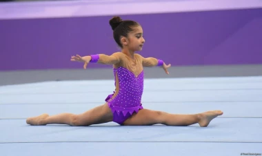 Akrobatika gimnastikası üzrə 30-cu ölkə birinciliyi və Bakı çempionatı start götürüb - FOTO