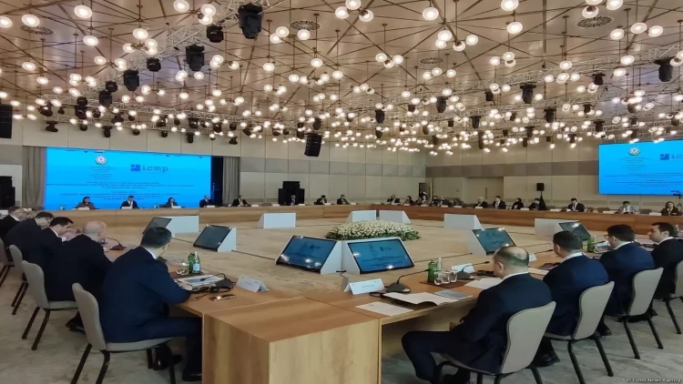 “İtkin düşmüş şəxslərin axtarışı üzrə qiymətləndirmə hesabatı”nın təqdimat mərasimi keçirilir - FOTOlar