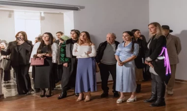 Heydər Əliyev Fondunun vitse-prezidenti Leyla Əliyeva və Arzu Əliyeva “Xəyal etmək azadlığı” sərgisində iştirak ediblər - FOTOlar