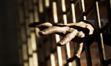 Həbsxanada təhlükəli xəstəlik yayıldı, görüş qadağan olundu - Böyük Britaniyada