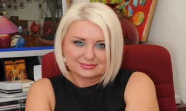 Liana Vəzirovanın işdən çıxarılmasının səbəbi məlum oldu - YENİLƏNİB