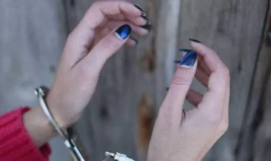 Sumqayıtda sevgilisi 33 yaşlı kişini bıçaqladı - iddia