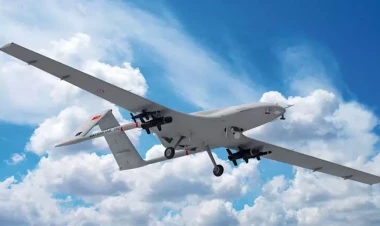 Hamı bundan DANIŞIR: “Bayraktar Akıncı”  ilk dəfə belə uçdu