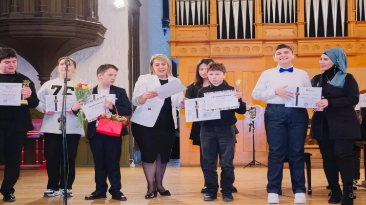 “Əngəlsiz musiqi” adlı konsert keçirilib - FOTO