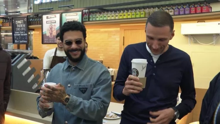 Timati “Starbucks” sayəsində quşu gözündən vura bilər - Daha da varlanır