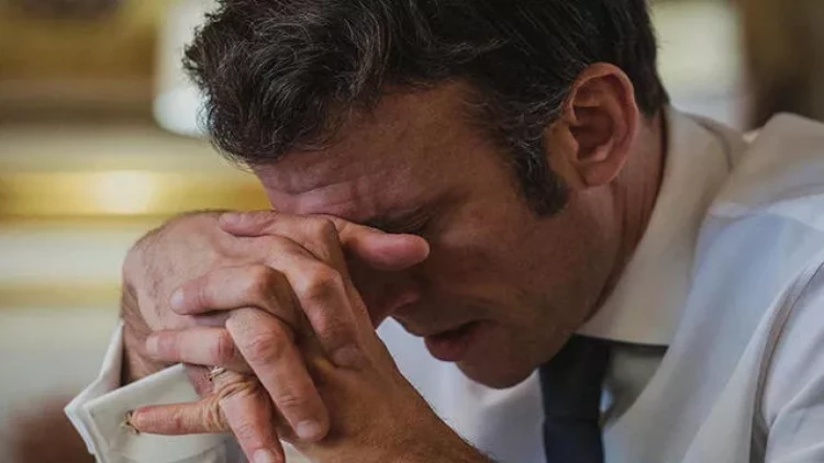 Makron Ağ Evdə PƏRT OLDU: Tramp onu... - VİDEO