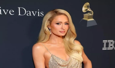 Paris Hilton geyimlərini satır - pulunu onlara xərcləyəcək