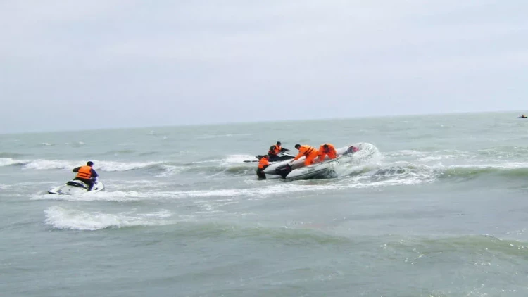 Kürdə batan şəxslərin axtarışları davam edir - VİDEO