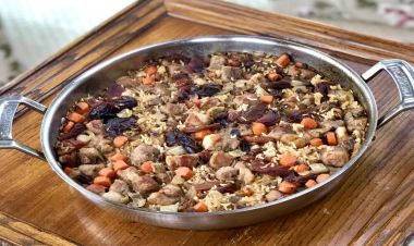 Həbsdə yatan nişanlısına gətirdiyi aşın içindən TELEFON ÇIXDI - VİDEO