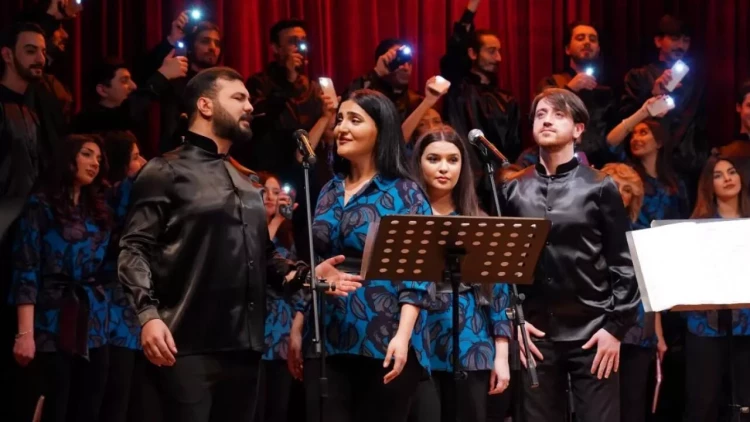 Beynəlxalq Muğam Mərkəzində “Məhəbbət çırağı” adlı konsert proqramı təqdim olunub – FOTO
