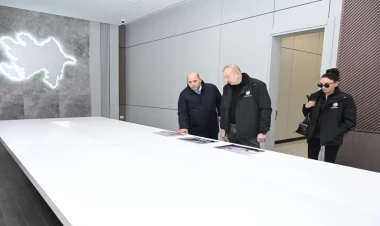 İlham Əliyev və Mehriban Əliyeva Ağdam Muğam Mərkəzində görülən tikinti işləri ilə tanış olub - VİDEO - FOTO