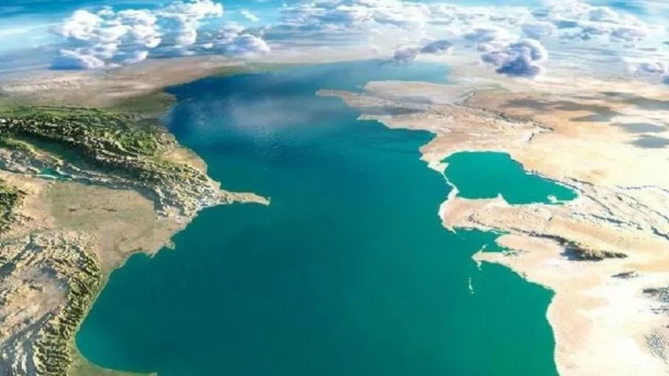 Xəzər al-qırmızıya boyandı – FOTO