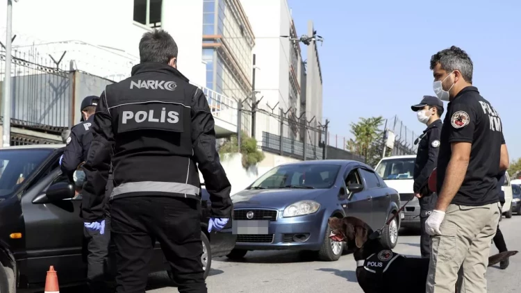 Türkiyədə əməliyyat - 2 tona yaxın narkotik aşkarlandı - VİDEO