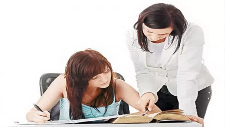 Təhsilin bitməyən repetitor dərdi - Olsun, yoxsa olmasın?