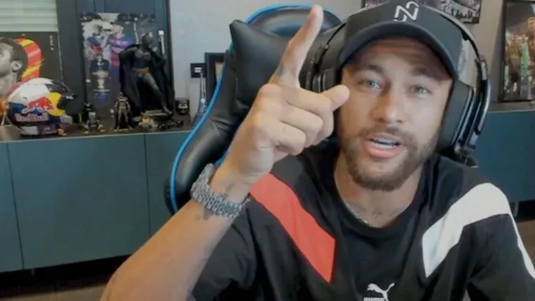 Neymar kompüterdə 11345 saat oyun keçirib - FOTO