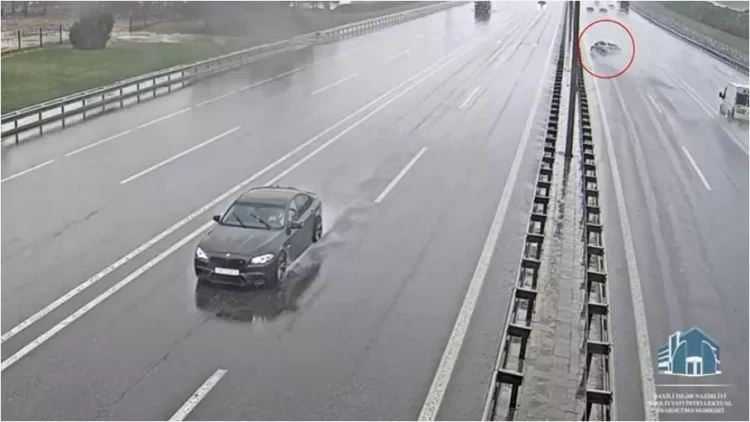DİN yağıntılı havada təhlükə yaradan sürücülərin görüntülərini yaydı - VİDEO