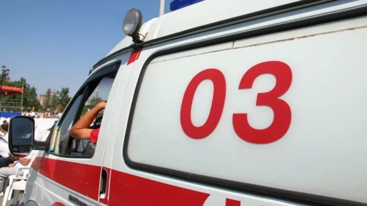 Təcili yardım həkimləri qar uçqunu altında qaldı