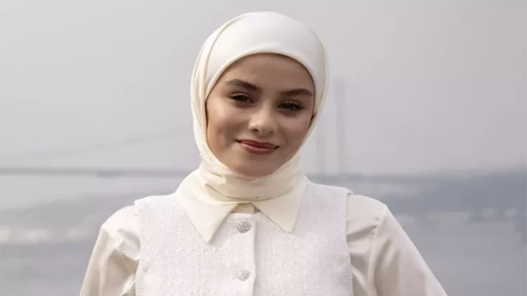 Tanınmış aktrisa hicaba keçib? - FOTOlar