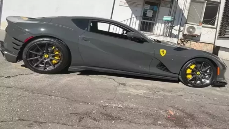 Gömrükdə 24 ədəd lüks avtomobil saxlanıldı - 357 milyon dəyərində ... - FOTOlar