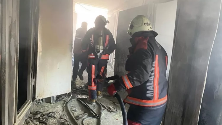 Türkiyədə yanğın: Ölən və yaralananlar var