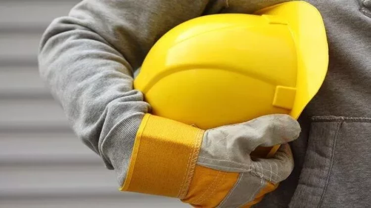 Fəhləliyə qol çəkdi, müdir oldu - 1 milyon vergi borcu yarandı