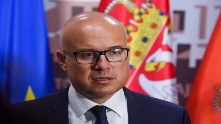 Serbiya baş naziri istefa verdi - FOTOlar