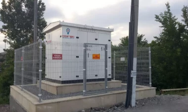 Bakıda sərxoş halda transformatora girən 32 yaşlı kişi yanaraq öldü - FOTO