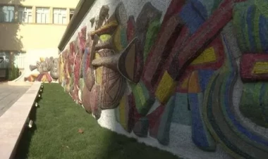 Bina və parklarda mozaika kompozisiyaları bərpa ediləcək - VİDEO