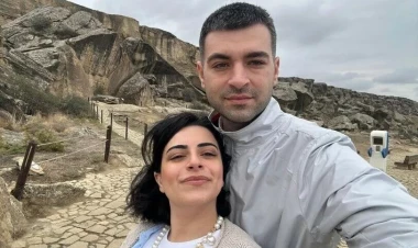 Azərbaycanlı xasiyyətinə sahib rumıniyalı kürəkən: Telefonu “ana qurban” deyərək açır - FOTOlar