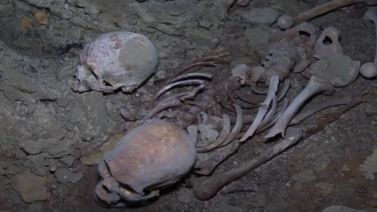 Bakıda zirzəmisi insan sümükləri ilə dolu MƏSCİD - VİDEO