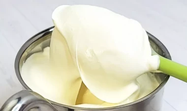 Tort kremini hazırlamaq üçün 3 məhsul – Sadə resept