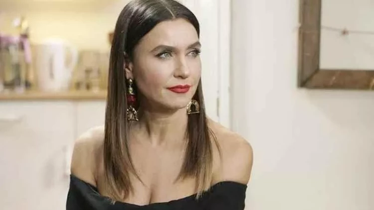 2 saatlıq konsert üçün qazanacağı pul dodaq uçuqlatdı - FOTO