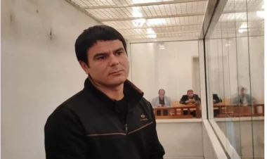 Həyat yoldaşının boğazını kəsmək istəyən şəxs: 