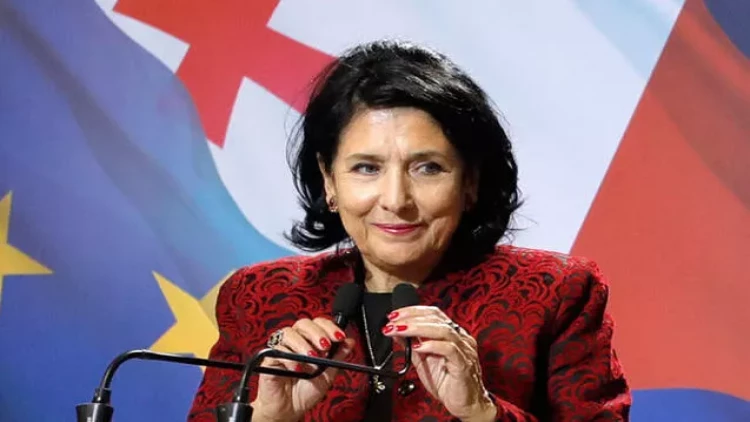 Yenidən prezident olmaq istəyir