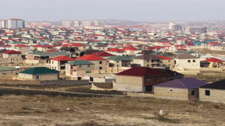 Hamı Bakının bu qəsəbəsindən torpaq alır - Səbəbi görün nə imiş