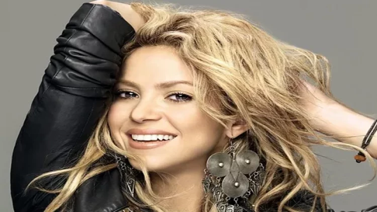 Şakira milyonluq vergi borclarından danışdı