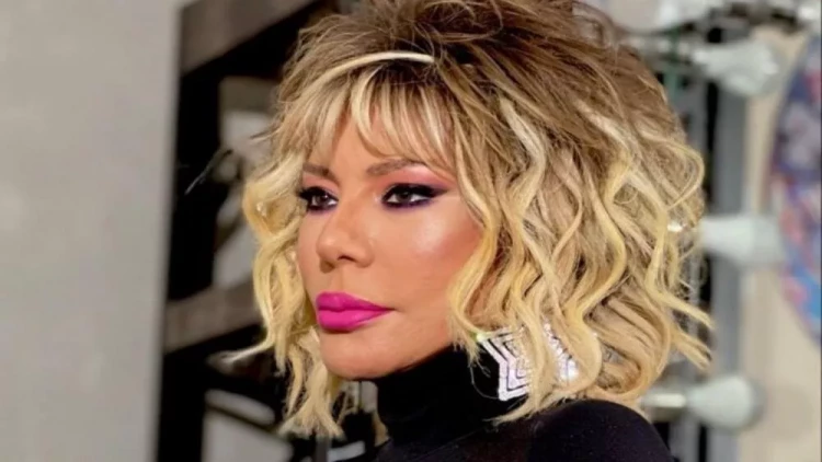 58 yaşlı Xalq artistini Ajda Pekkana bənzətdilər - VİDEO - FOTO