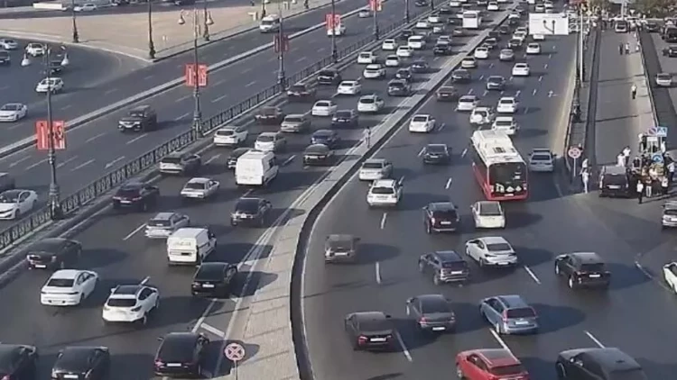 Sürücülərin diqqətinə: bu istiqamətlərdə...