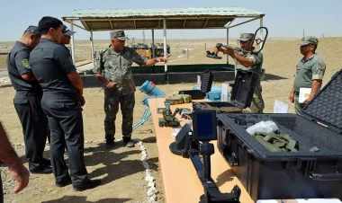 Azərbaycan-Özbəkistan hərbi mütəxəssislərinin görüşü keçirilib - FOTO