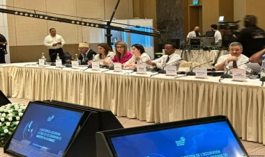 Fransa çalışır ki, öz müstəmləkəçiliklərini davam etdirsin - Komor səfiri