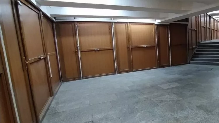 “20 Yanvar”ın keçidlərindəki mağazalar niyə bağlandı? - AÇIQLAMA