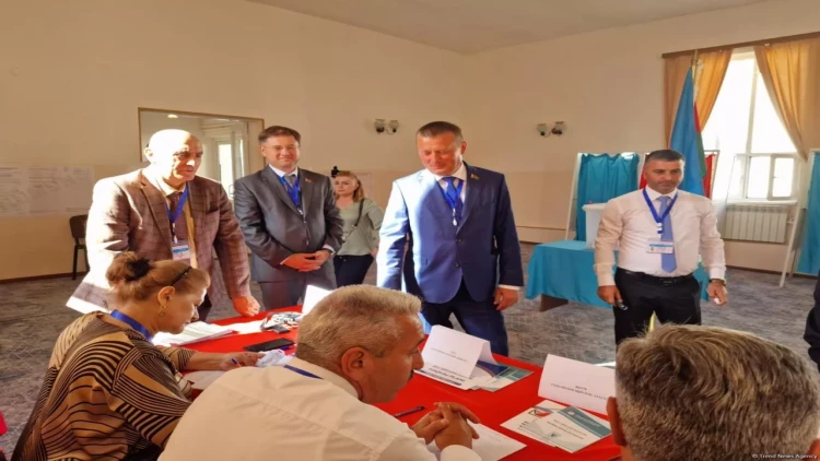 Sergey Xomenko Xankəndidə səsvermə prosesini izləyib - VİDEO