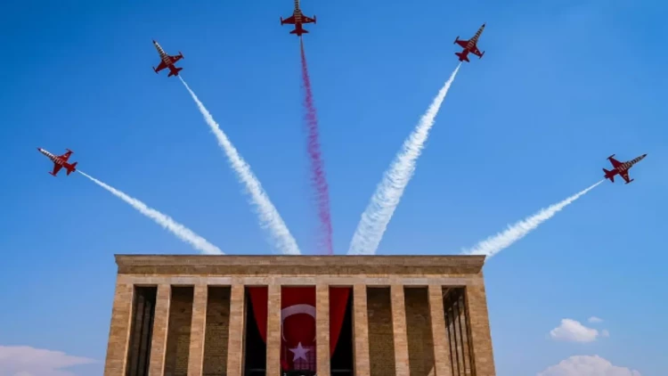 Türkiyədə Zəfər Bayramı şərəfinə 