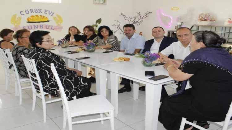 Nizami Səfərov Tovuz şəhər və kənd ağsaqalları olan seçicilərlə görüşlər keçirib - FOTO