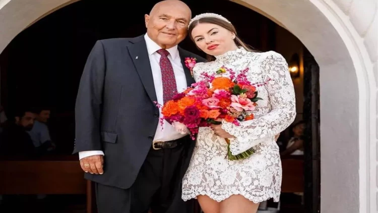 26 yaşlı qız 81 yaşlı kişiyə ərə getdi - Biri rusdur, biri də alman... - FOTO