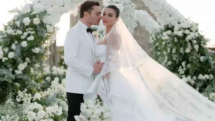 “Gossip girl”ün ulduzu evləndi - FOTOlar