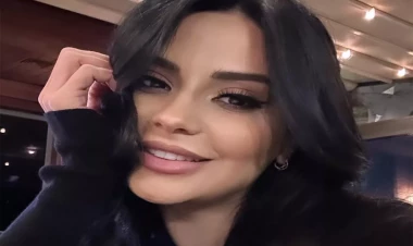 Vüsalə vanna otağından görüntüsünü paylaşdı