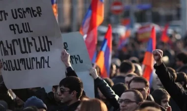 Paşinyanın Ermənistana töhfəsi -  işsizlik pik həddə çatdı
